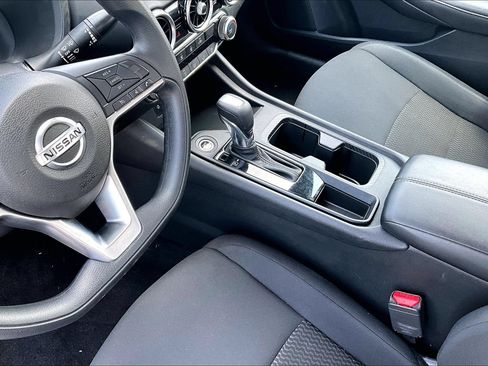 Used 2023 Nissan Sentra S FWD image 15