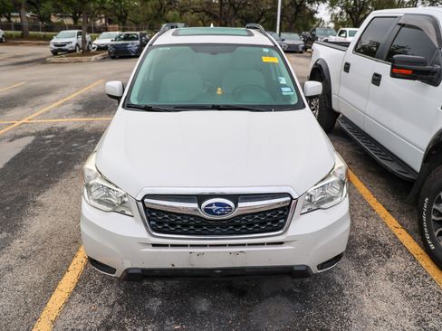 Used 2016 Subaru Forester 2.5i Premium w/ All-Weather Package image 5