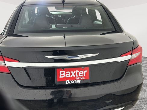 Used 2013 Chrysler 200 LX image 17
