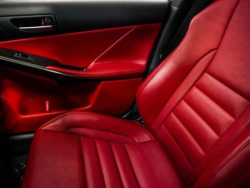 Used 2021 Lexus IS 350 F Sport image 33