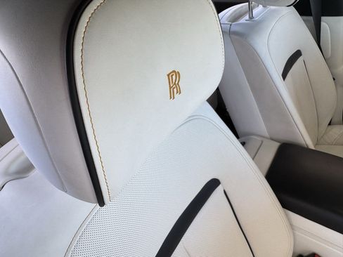 Used 2022 Rolls-Royce Ghost w/ Ghost Package AWD/4WD image 30