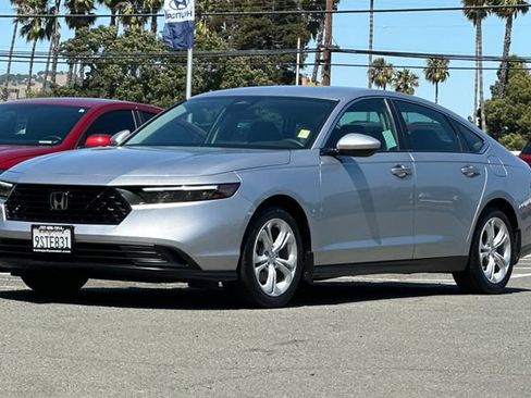 Used 2024 Honda Accord LX image 10
