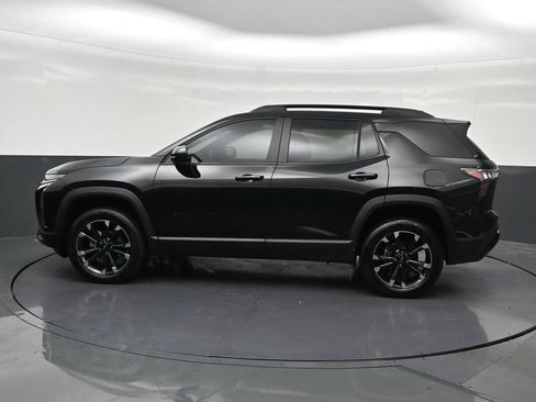 Used 2026 Chevrolet Equinox RS FWD image 2