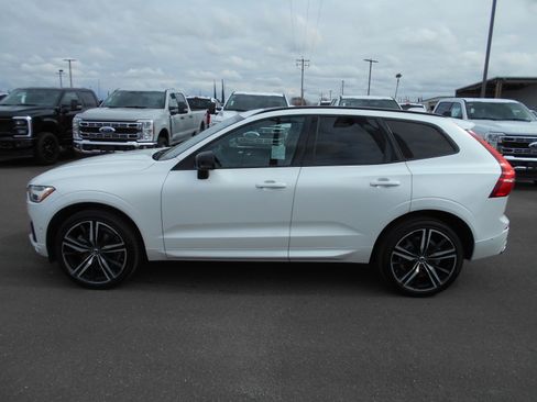 Used 2020 Volvo XC60 T6 R-Design w/ Protection Package Premier image 7