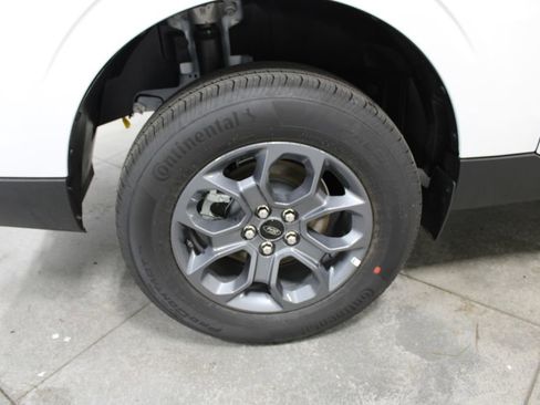 New 2025 Ford Maverick XLT w/ XLT Luxury Package image 33