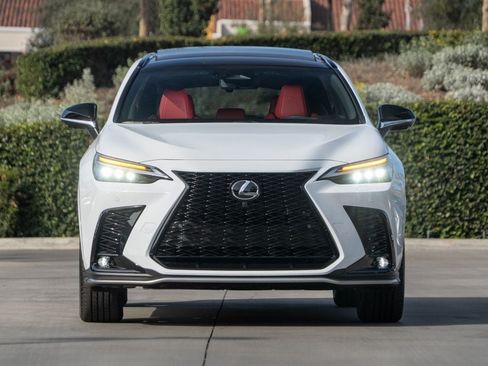 New 2026 Lexus NX 350h F Sport AWD/4WD image 3
