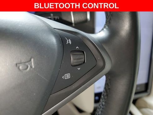 Used 2018 Tesla Model X 75D image 16