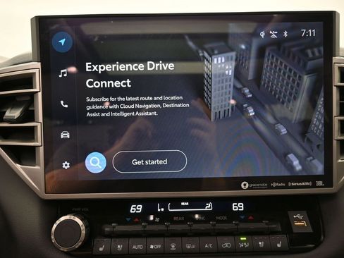 Used 2023 Toyota Sequoia Platinum image 4