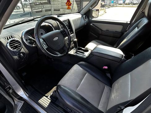 Used 2007 Ford Explorer Sport Trac Limited AWD/4WD image 25