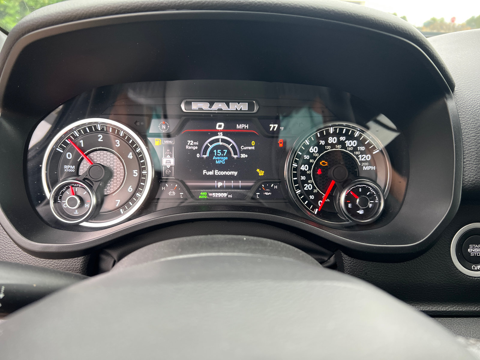 Used 2025 RAM 1500 Big Horn AWD/4WD image 32