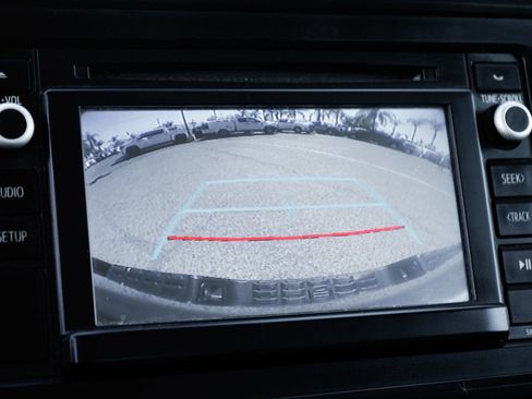 Used 2019 Toyota Tacoma SR w/ SR Convenience Package image 26