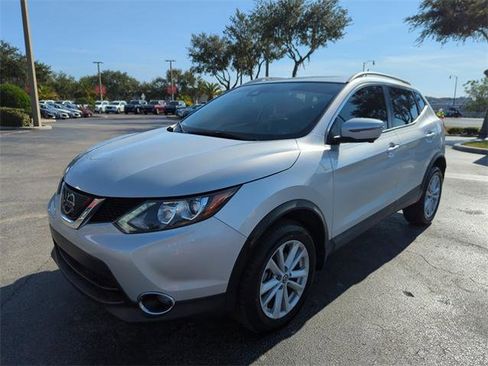 Certified 2019 Nissan Rogue Sport SV w/ Technology Package image 10