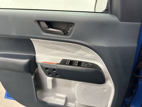 Used 2022 Ford Maverick XLT w/ Equipment Group 300A Standard image 14