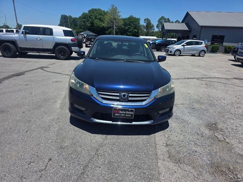 Used 2015 Honda Accord Sport image 1