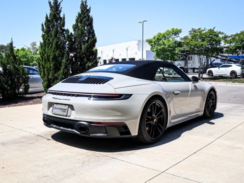 Used 2024 Porsche 911 Carrera 4 GTS AWD/4WD image 10