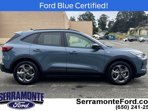 Certified 2025 Ford Escape ST-Line w/ Equipment Group 301A FWD image 3
