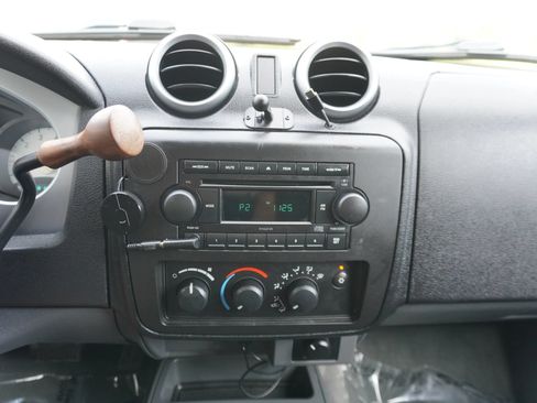 Used 2007 Mitsubishi Raider LS AWD/4WD image 19