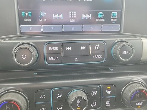 Used 2019 Chevrolet Silverado 1500 LT w/ All Star Edition image 15