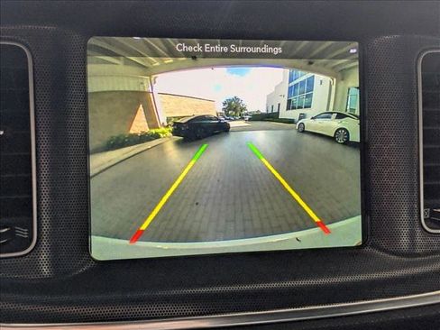 Used 2018 Dodge Charger R/T Scat Pack image 12