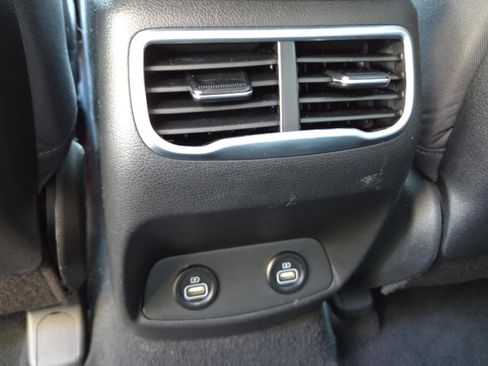 Used 2023 Hyundai Santa Fe SEL image 20