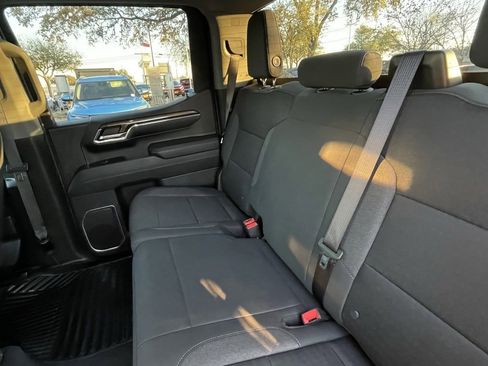 Certified 2024 Chevrolet Silverado 1500 LT w/ Z71 Off-Road Package image 23