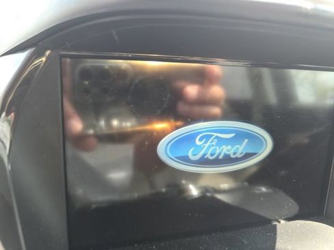 Used 2016 Ford Escape Titanium FWD image 11