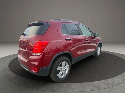 Used 2019 Chevrolet Trax LT w/ Driver Confidence Package AWD/4WD image 5