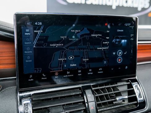 Used 2024 Lincoln Navigator Reserve image 18