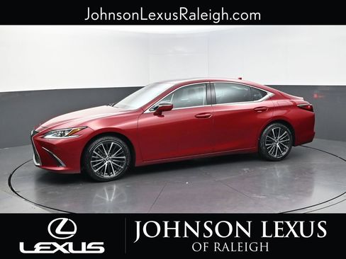 Certified 2024 Lexus ES 350 w/ Premium Package FWD image 2