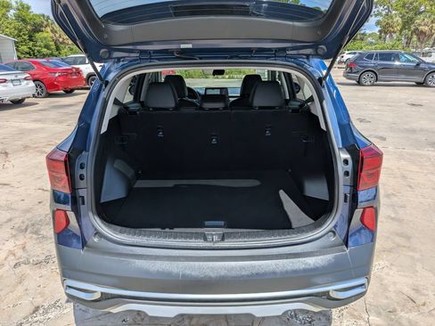 Certified 2023 Kia Seltos EX AWD/4WD image 13