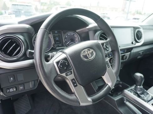 Used 2023 Toyota Tacoma SR5 RWD image 7