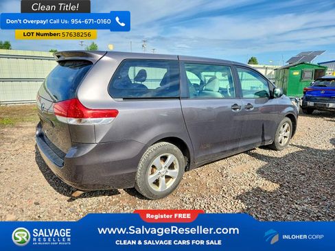Used 2011 Toyota Sienna FWD image 4