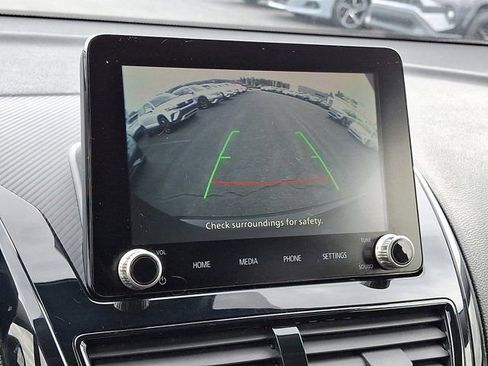 Used 2024 Mitsubishi Eclipse Cross LE image 18