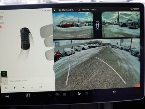 Used 2025 Tesla Model Y Long Range image 38