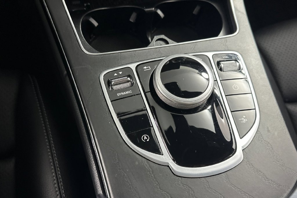 Certified 2023 Mercedes-Benz C 300 4MATIC Coupe image 37