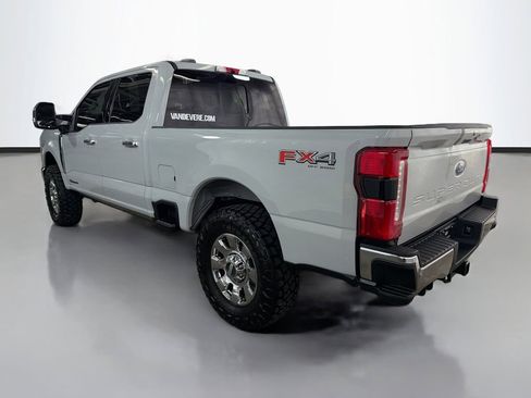 Used 2025 Ford F250 Lariat w/ Lariat Ultimate Package AWD/4WD image 7