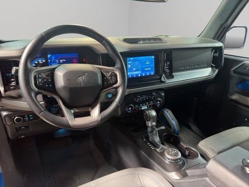 Used 2021 Ford Bronco Black Diamond AWD/4WD image 12