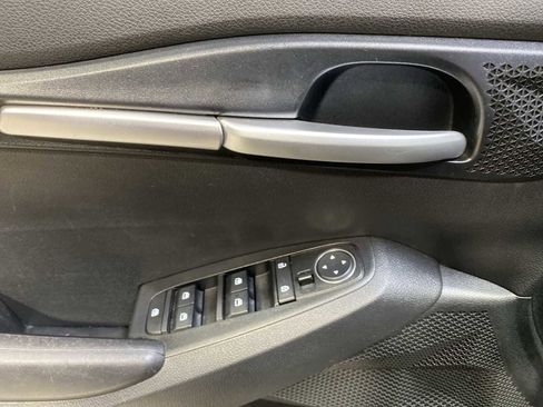 Used 2021 Kia Seltos LX image 23