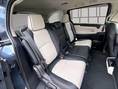 New 2026 Honda Odyssey Elite image 10