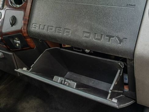 Used 2009 Ford F250 Lariat AWD/4WD image 46