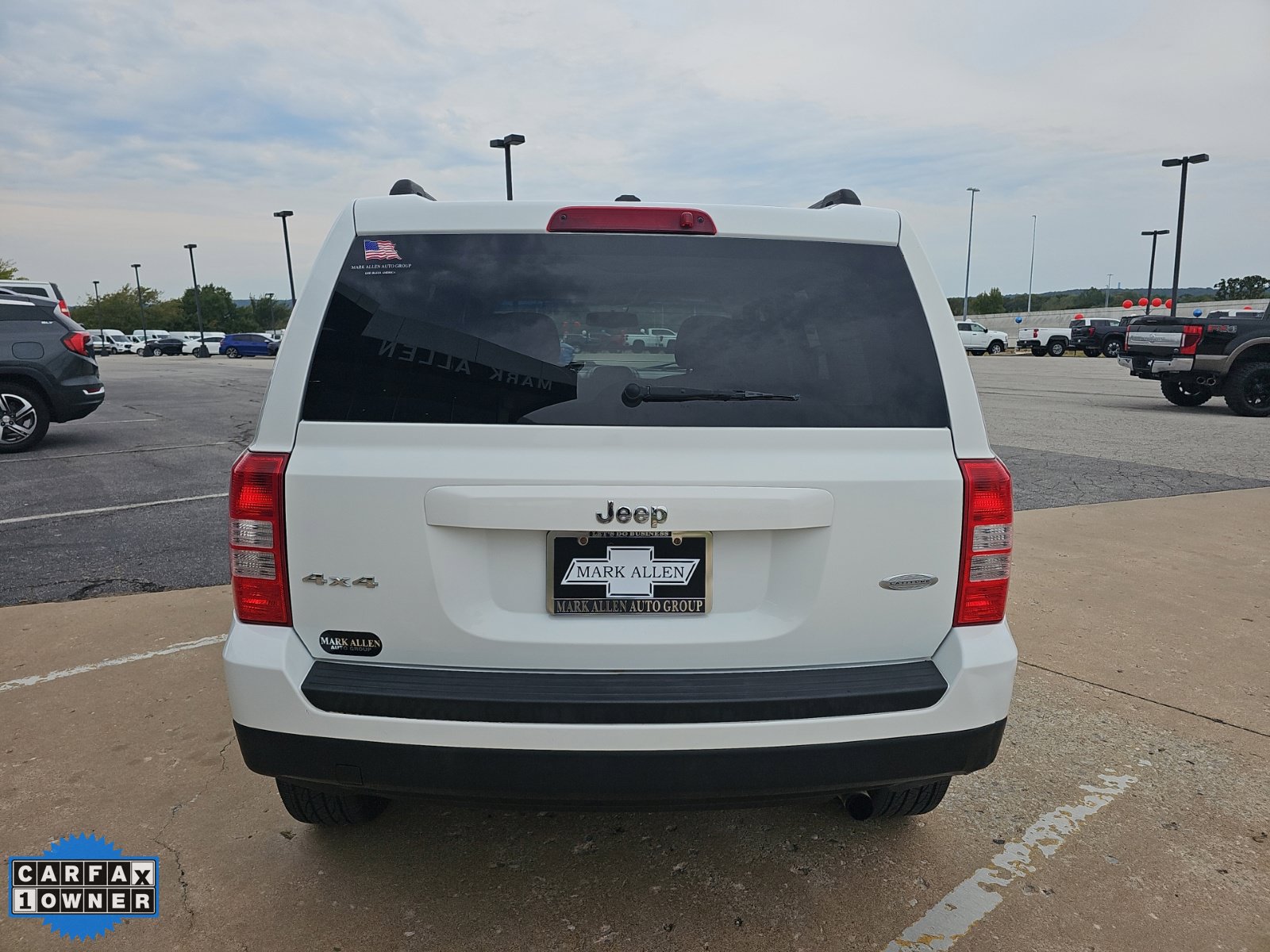 Used 2016 Jeep Patriot Latitude AWD/4WD image 6