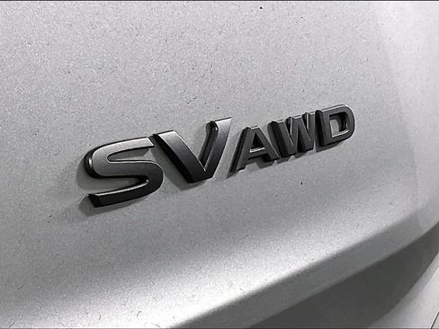 Used 2024 Nissan Rogue SV AWD/4WD image 30