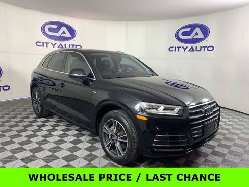 Used 2020 Audi Q5 e Premium Plus AWD/4WD image 1