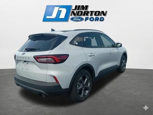Used 2025 Ford Escape ST-Line FWD image 10