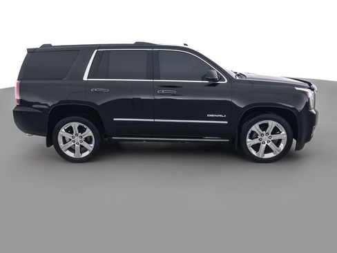 Used 2018 GMC Yukon Denali AWD/4WD image 4