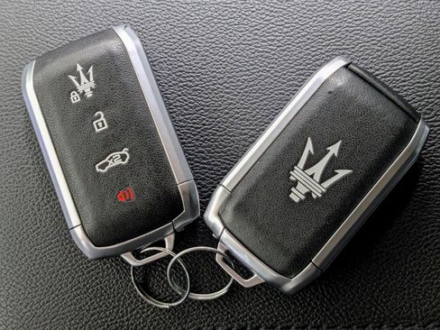Used 2023 Maserati Grecale GT AWD/4WD image 41