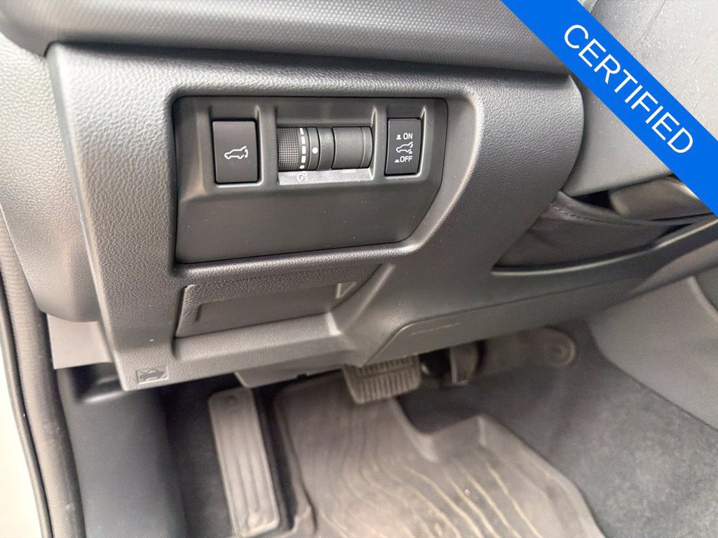 Certified 2025 Subaru Forester Limited w/ Popular Package #2 AWD/4WD image 11