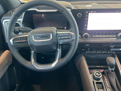 New 2026 GMC Canyon Denali image 11