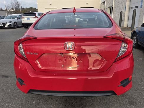 Used 2017 Honda Civic EX image 4
