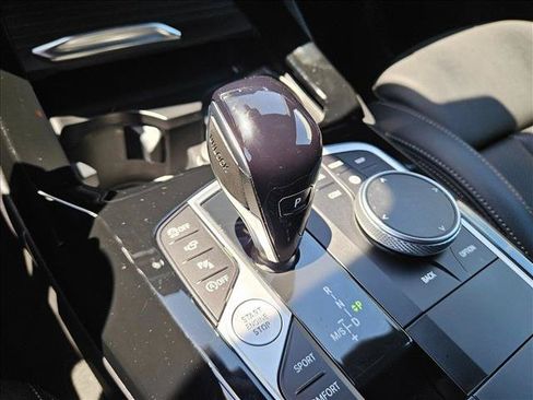 Used 2024 BMW X3 sDrive30i w/ Convenience Package RWD image 14